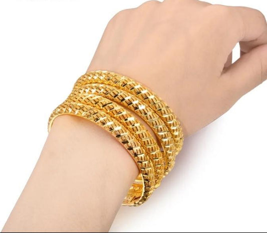 Women's beautiful kara bangles