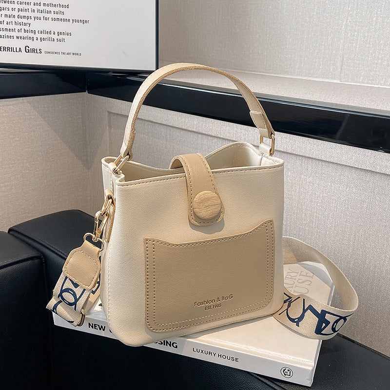 Bag women's crossbody small hand new shoulder bag trendy fashion large capacity portable shoulder cross body bag bucket bag