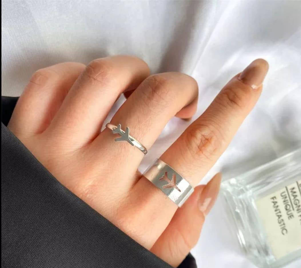 2pc trendy aeroplane couple ring